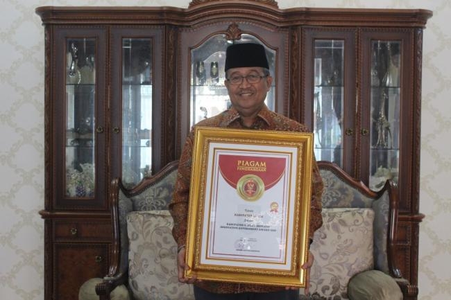 Pemda Kabupaten Solok Raih Penghargaan Innovative Goverment Award 2020 Dari Kemendagri